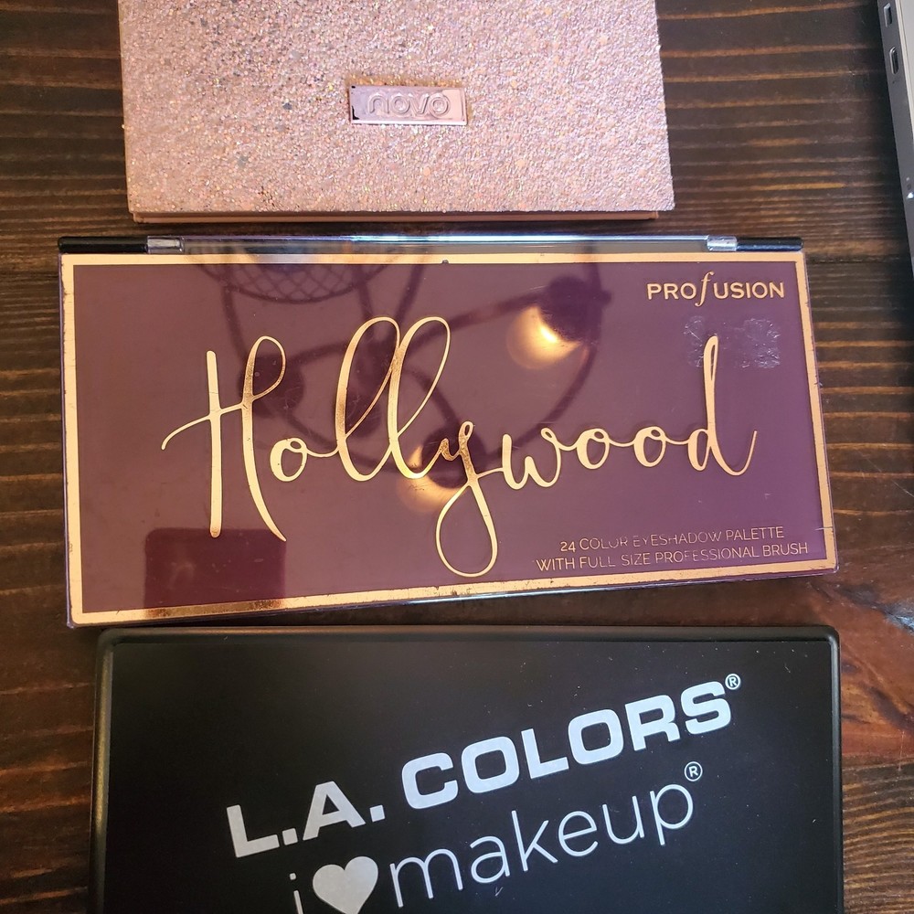 Eyeshadow Palette Bundle**
